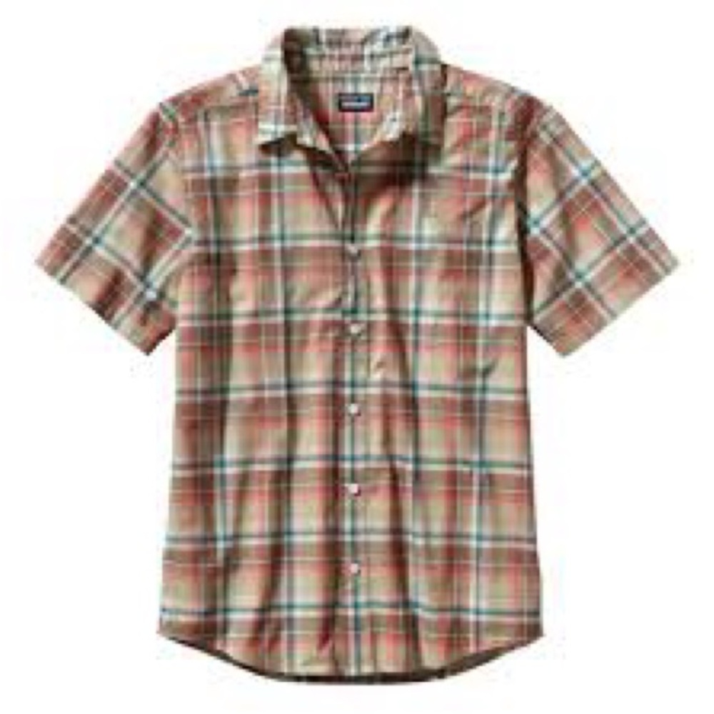 Patagonia Fezzman short sleeve button down shirt in color